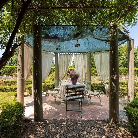 بيت ضيافة Le Pergole-